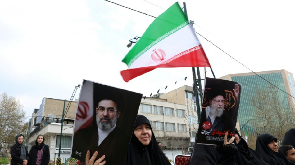 Iran searches for downed US jet crew, as US media says one member rescued