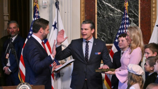 Hegseth jura como secretario de Defensa de EEUU tras re&ntilde;ida confirmaci&oacute;n en el Senado