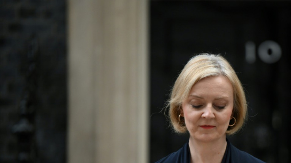 Nouvelle course au pouvoir au Royaume-Uni, Johnson pr&ecirc;t &agrave; tenter un retour