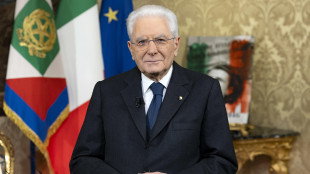 Mattarella incontra famiglie feriti ricoverati in ospedale Zurigo