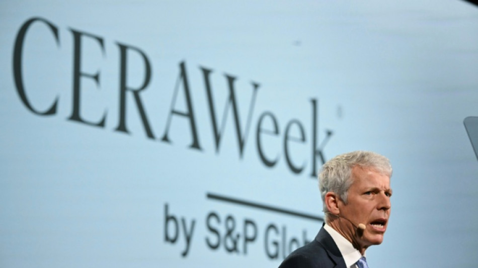 El gobierno de Trump pide calma a la industria petrolera, inquieta por la guerra en Oriente Medio