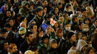 G&eacute;orgie: des milliers de manifestants &agrave; Tbilissi malgr&eacute; le retrait d'un projet de loi r&eacute;pressif