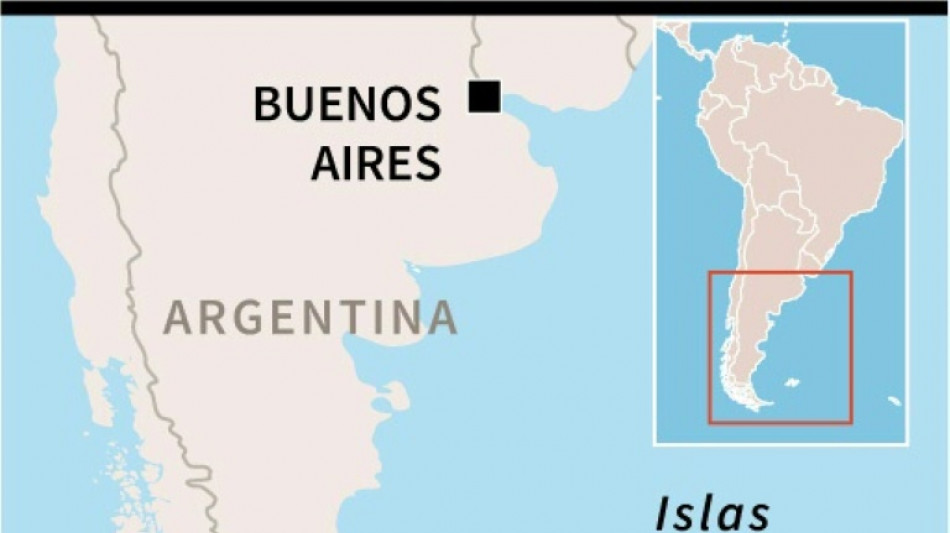 Operaciones de rescate buscan a los 27 tripulantes de un pesquero que naufrag&oacute; en la zona de Malvinas