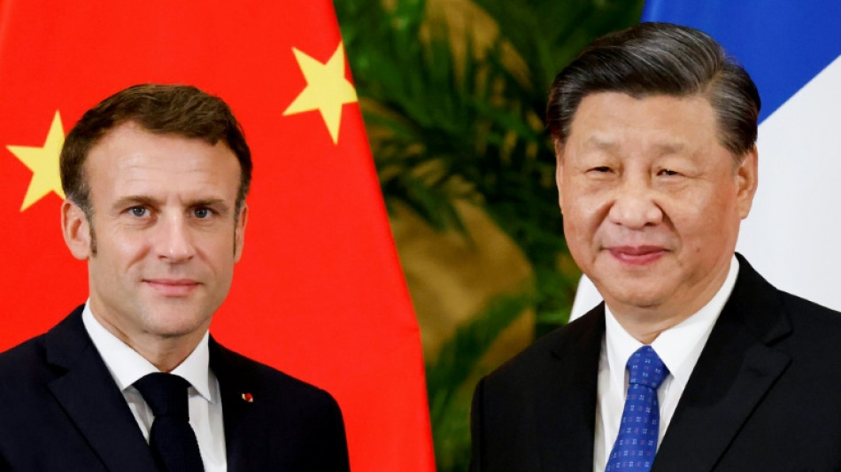 Macron arrive &agrave; P&eacute;kin en qu&ecirc;te d'une lueur d'espoir incertaine sur l'Ukraine
