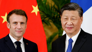 Macron arrive &agrave; P&eacute;kin en qu&ecirc;te d'une lueur d'espoir incertaine sur l'Ukraine
