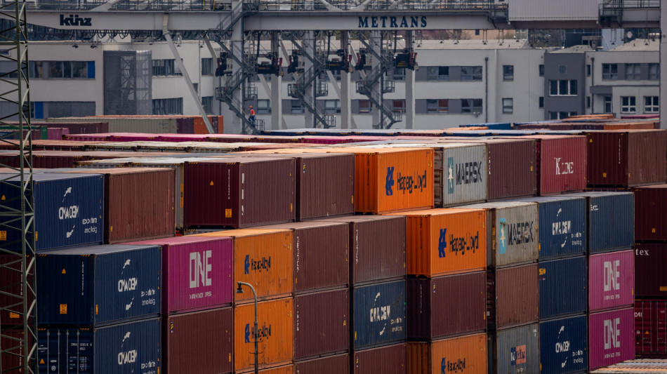 La Cina valuta l'offerta statunitense di colloqui sui dazi