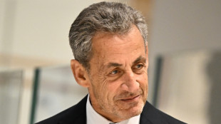 Gef&auml;ngnisstrafe f&uuml;r Sarkozy l&ouml;st heftige Reaktionen in Frankreich aus