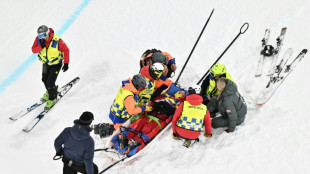 Former Olympic freeski halfpipe champion Sharpe crashes heavily
