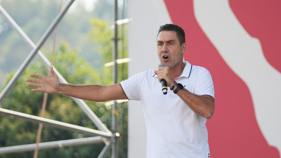 AfD, 'Vannacci? E' un ottimo politico, siamo dei suoi fan'