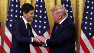 Attesa per la prima di Warsh alla Fed, verso tassi invariati