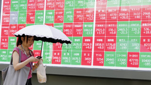 Borsa: Tokyo, apertura in calo (-0,82%)