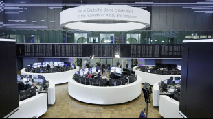 Borsa: Europa in caduta con escalation Usa-Iran, Francoforte -2,28%