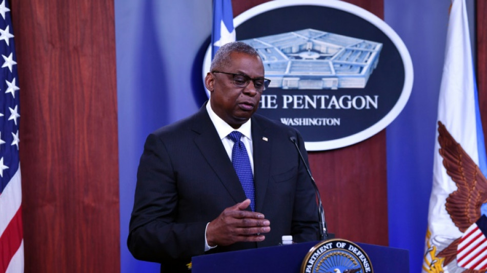 Ukraine: Zelensky appelle au calme, Poutine, Macron et Washington parlent de d&eacute;sescalade