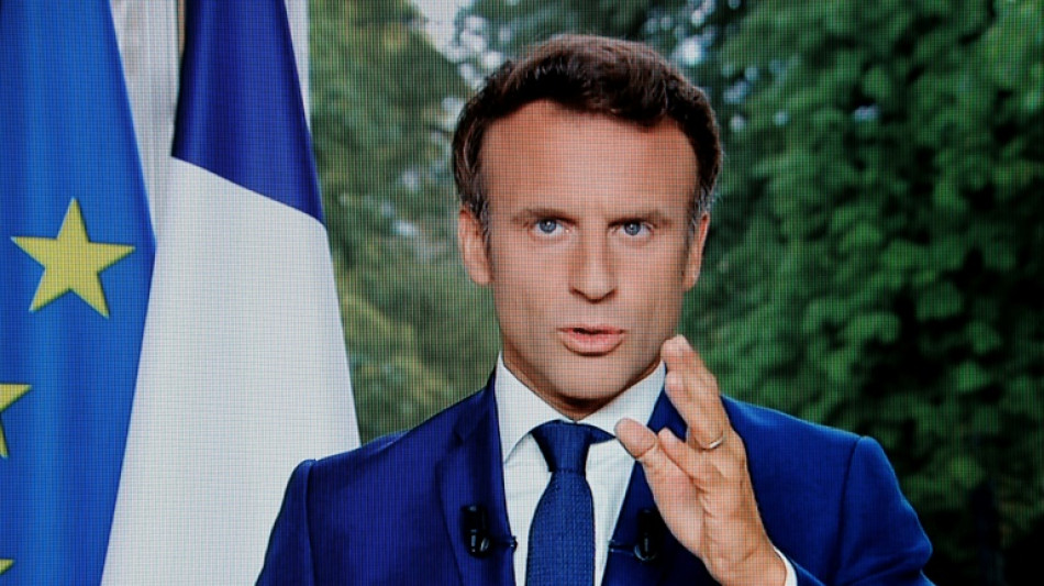 Macron s'adresse aux Fran&ccedil;ais, pol&eacute;mique sur "la foule" sans "l&eacute;gitimit&eacute;