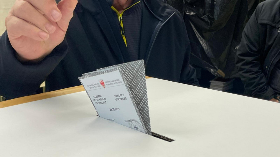Maggio alle urne, domenica si vota a Trento e Bolzano