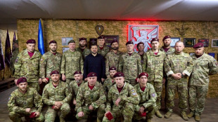 Selenskyj besucht ukrainische Soldaten an der Front