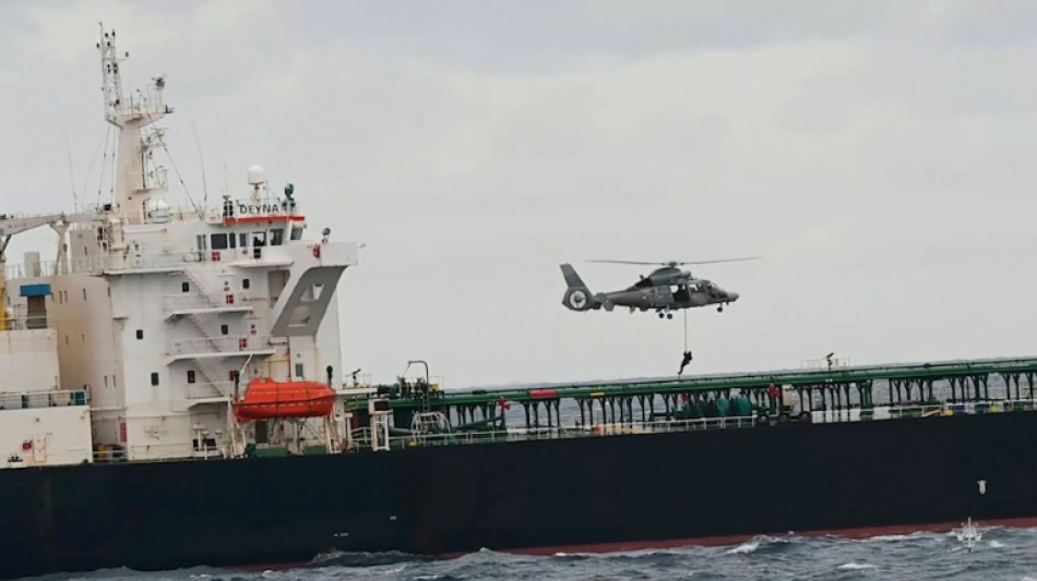 La Marina francesa intercepta un petrolero-carguero procedente de Rusia