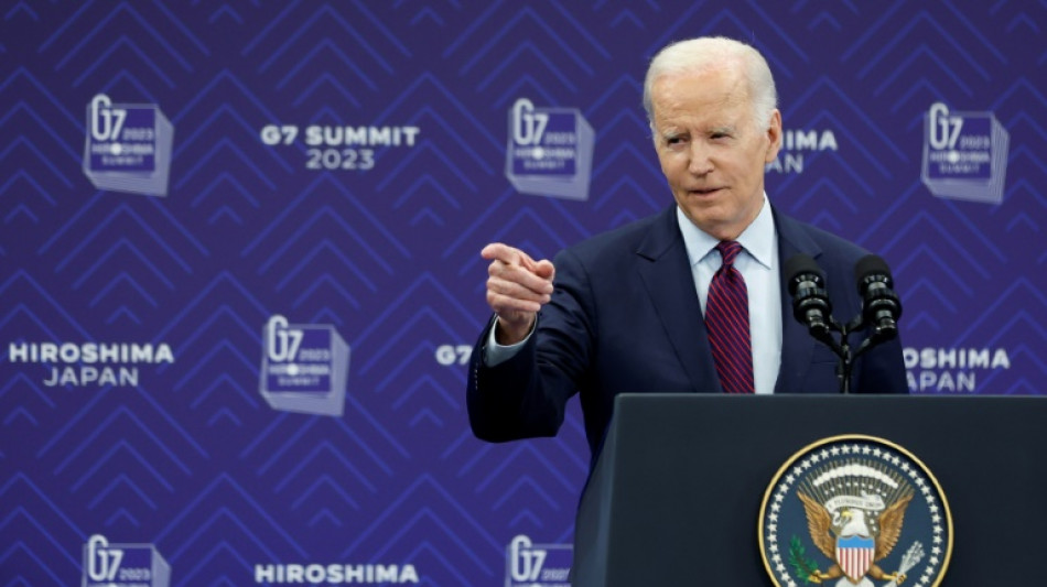 Biden contempla apelar a la Constituci&oacute;n para evitar un default