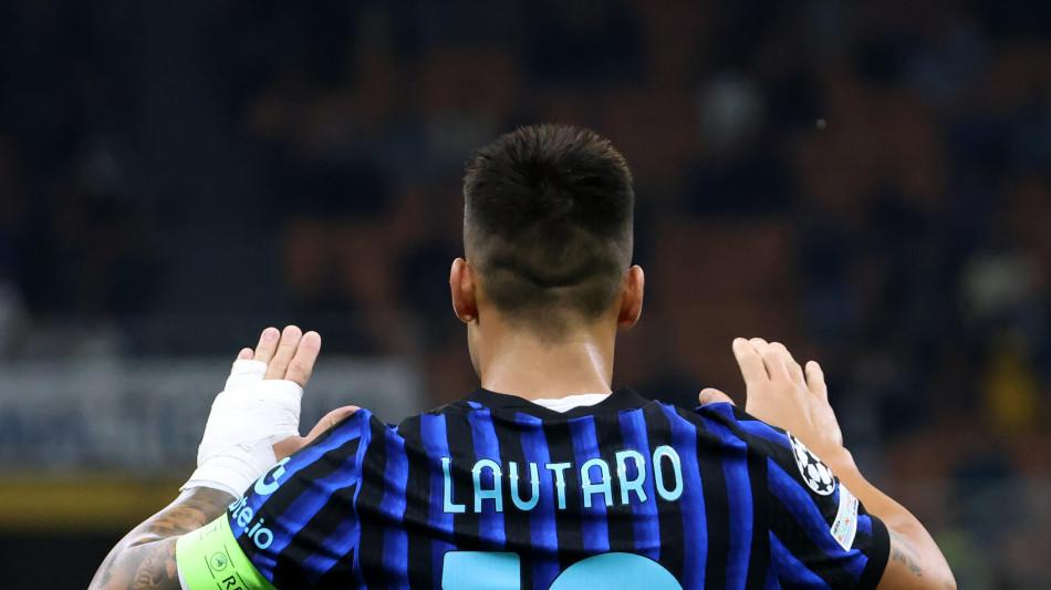 Calcio: l'Argentina batte 6-0 Portorico, doppietta di Lautaro