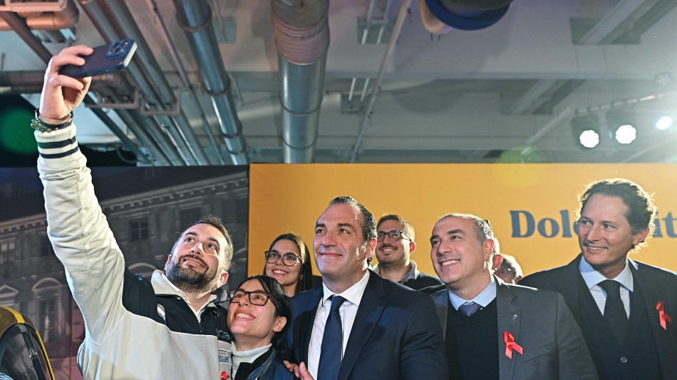 Stellantis, in Borsa -4,5% in scia al nuovo piano strategico