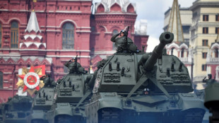 Marquant la Victoire de 1945, des Russes persuad&eacute;s de combattre les nazis en Ukraine