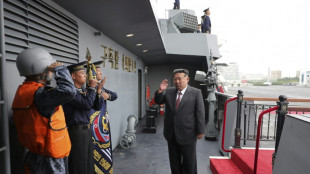 El l&iacute;der norcoreano visita un buque destructor construido para "castigar provocaciones"