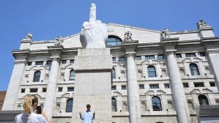 Borsa: Milano sale (+0,3%) con Stellantis e Nexi, gi&ugrave; Diasorin