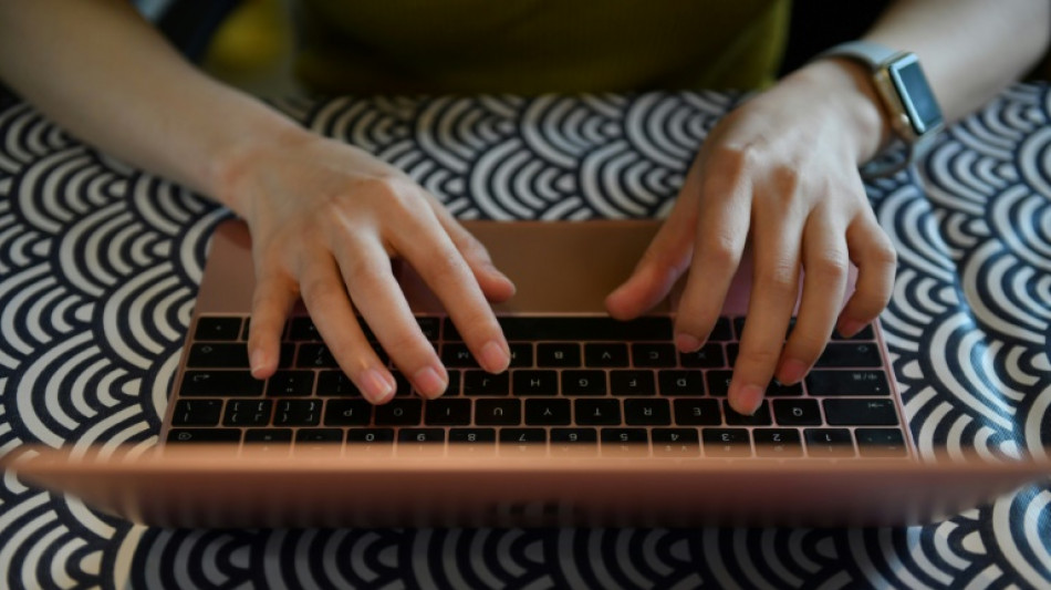 Verbrauchersch&uuml;tzer warnen vor Manipulationsversuchen durch Online-Shops aus China