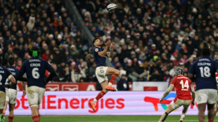 Six nations: Ntamack suspendu trois semaines et absent contre l'Angleterre (organisateurs)