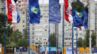 Les Croates votent apr&egrave;s une campagne insolite et des injures en pagaille