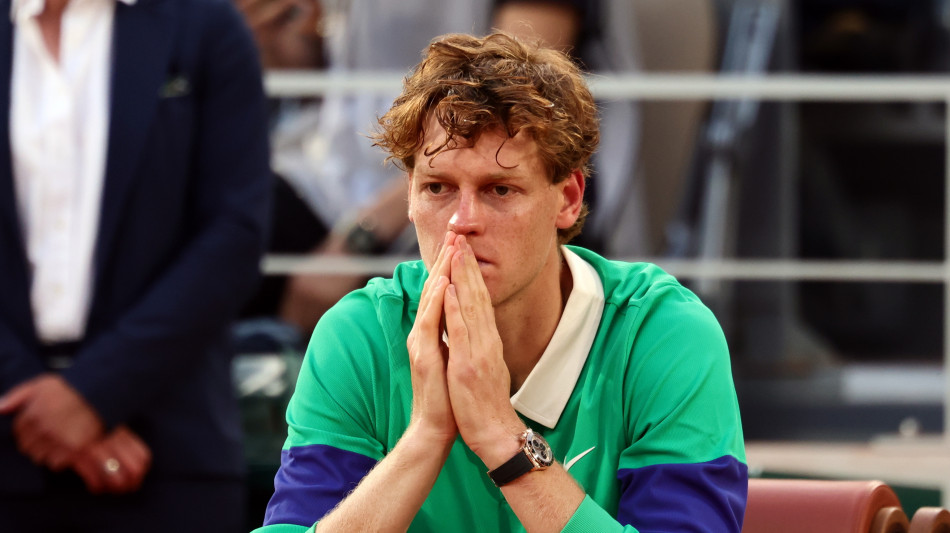 R.Garros: Sinner 'piangere non serve ma perdere così fa male'