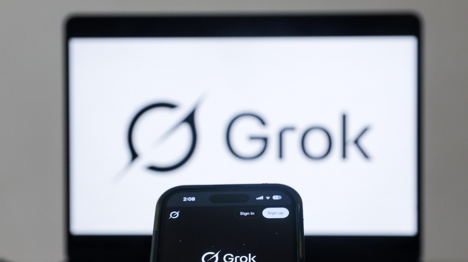 X annuncia misure per impedire a Grok di 'spogliare' persone reali