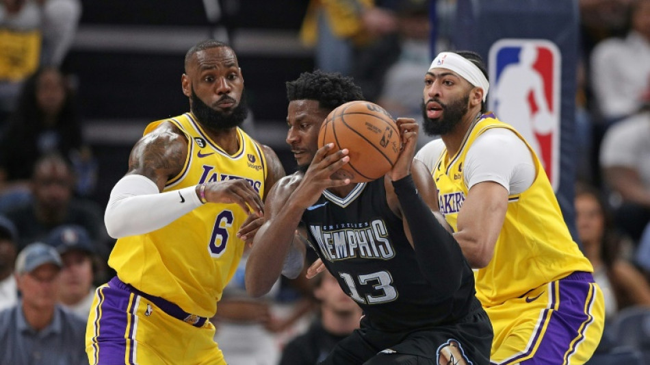 Grizzlies sink Lakers, Bucks scorch Heat to tie series