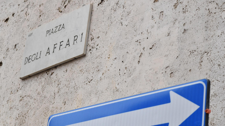 Borsa: Milano al palo con l'Europa, Londra piatta dopo la BoE