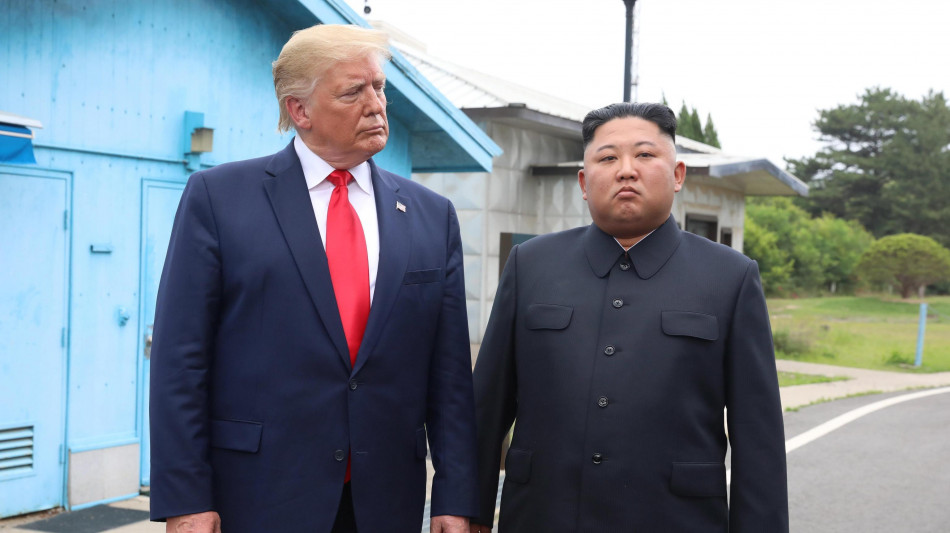 Trump, mi piacerebbe incontrare Kim in Asia