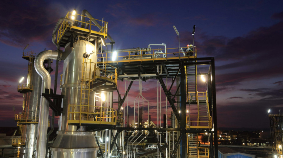 Eni, avviata costruzione bioraffineria Pengerang in Malesia