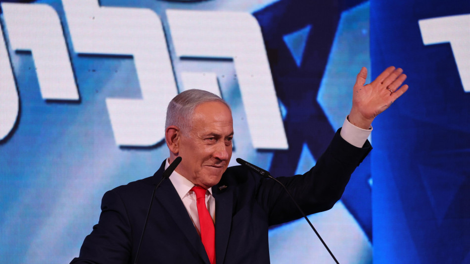 In Israele scrutinio completato, blocco Netanyahu 53 seggi, Eisenkot 48