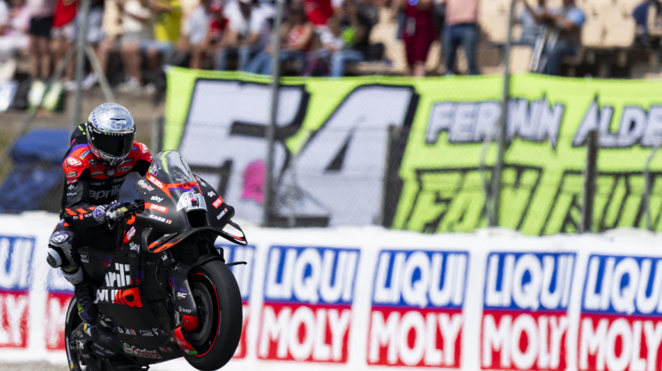 MotoGP: A.Espargar&ograve; vince la Sprint in Catalogna, Bagnaia cade