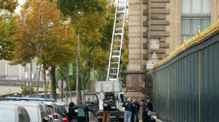 Casse du Louvre: deux nouvelles mises en examen samedi, quatre au total
