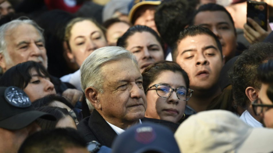 Mexique : bain de foule g&eacute;ant pour le pr&eacute;sident, une premi&egrave;re depuis des d&eacute;cennies