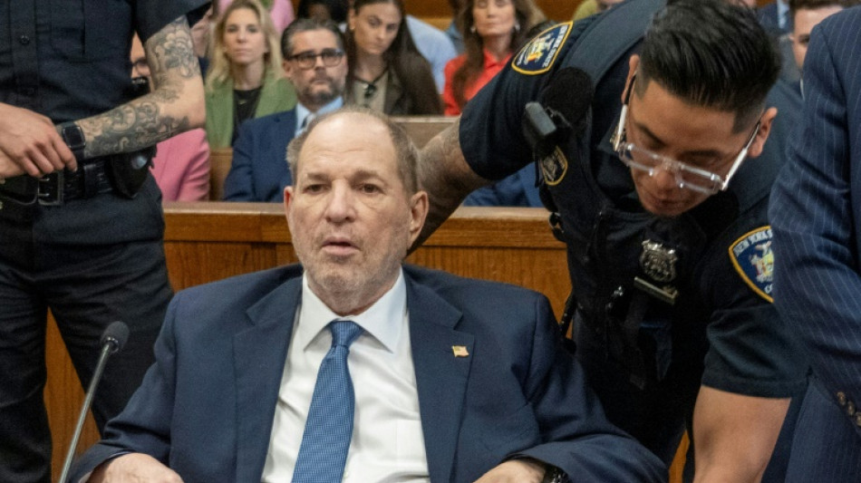 Harvey Weinstein vuelve al banquillo en Nueva York por violaci&oacute;n