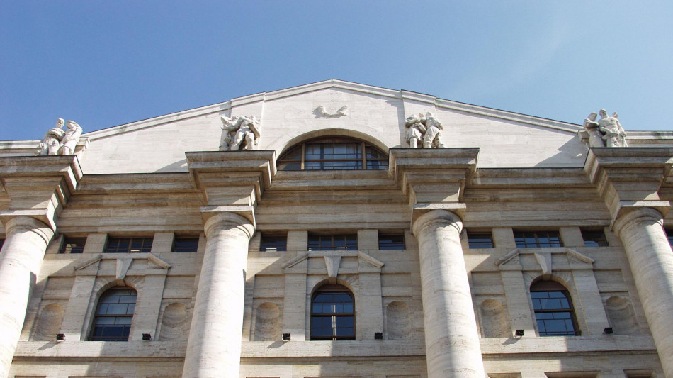 Borsa: Milano chiude in rialzo, Ftse Mib +0,34%
