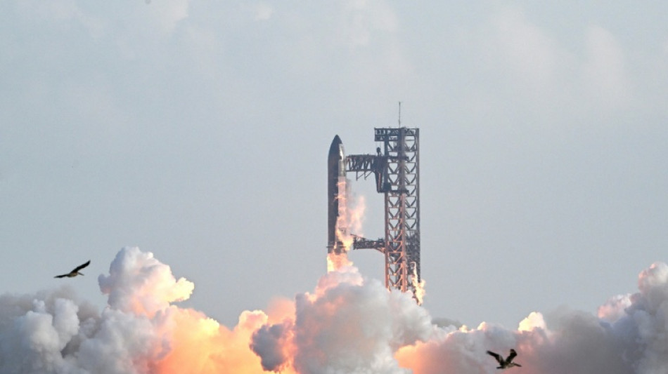 La ambiciosa salida a bolsa de SpaceX despierta dudas en Wall Street