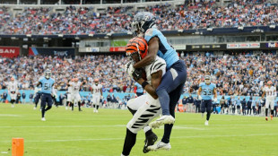 Bengals beat Titans as Dolphins, Chiefs make it five in a row