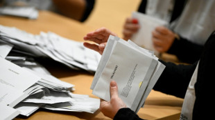 La Su&egrave;de dans l'attente d'un vainqueur apr&egrave;s des &eacute;lections rocambolesques