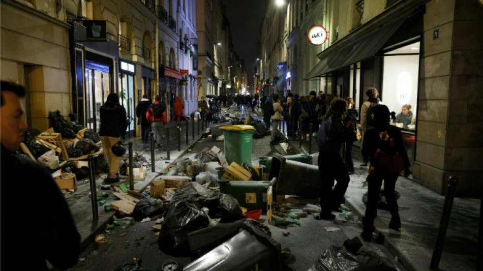 A Paris, les touristes partag&eacute;s entre soutien et critique des manifestants