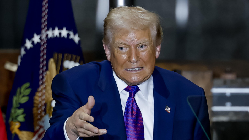Trump, 'molto deluso dalla sentenza, mi vergogno dei giudici'