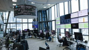 Borsa: Europa senza slancio, future Usa in rialzo, Milano +0,05%