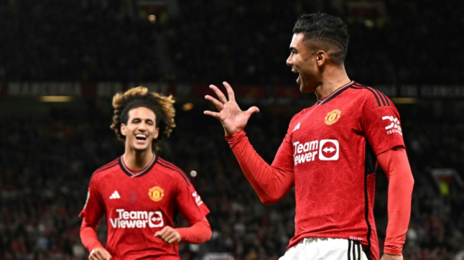 United vence Crystal Palace (3-0) e retorna em grande estilo &agrave; Copa da Liga