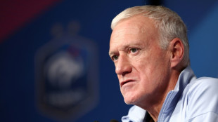 Deschamps: é preciso se adaptar à nova geração para não se tornar um "velho tolo"